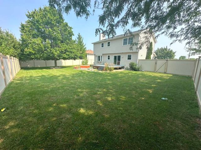 7005 MANCHESTER Drive, Plainfield, IL 60544