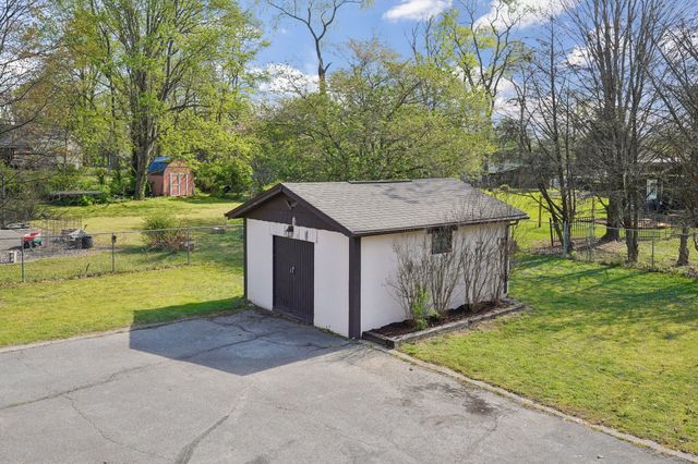 312 San Gabriel Dr, Old Hickory, TN 37138