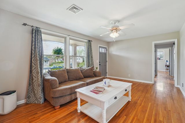 312 San Gabriel Dr, Old Hickory, TN 37138