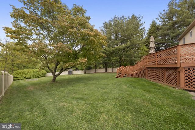 1154 OLD LANCASTER RD, Berwyn, PA 19312