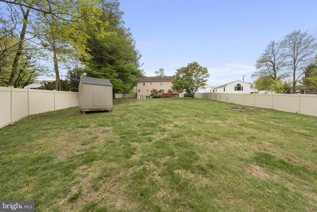 1154 OLD LANCASTER RD, Berwyn, PA 19312