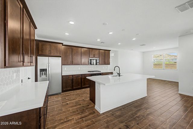 34396 N Timberlake Manor, San Tan Valley, AZ 85144