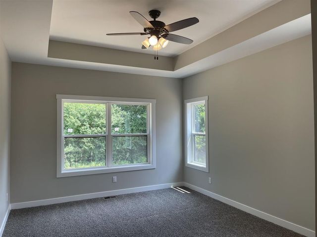 3829 N Woodbury Lane, Janesville, WI 53545