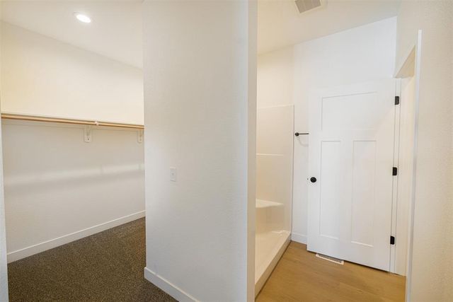 3829 N Woodbury Lane, Janesville, WI 53545