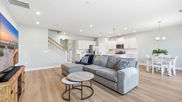 324 River Edge Dr., Myrtle Beach, SC 29588
