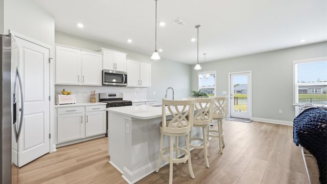 324 River Edge Dr., Myrtle Beach, SC 29588