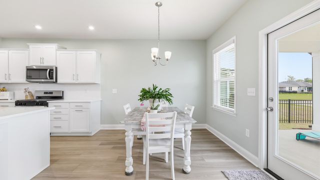 324 River Edge Dr., Myrtle Beach, SC 29588