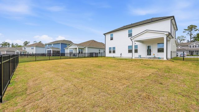 324 River Edge Dr., Myrtle Beach, SC 29588
