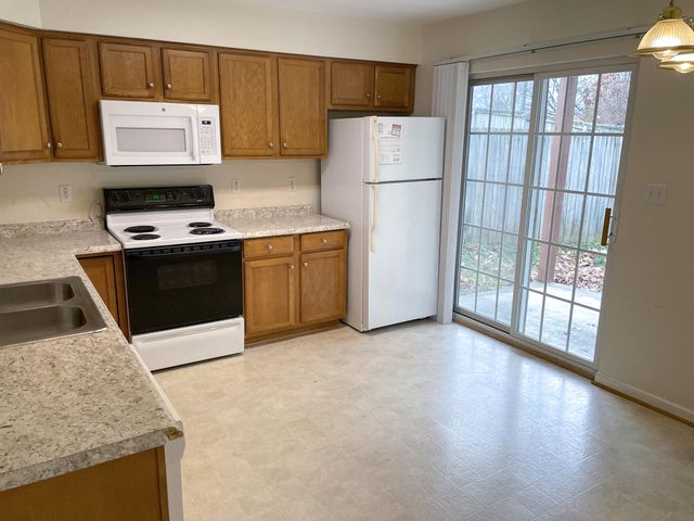 4510 Grandin Rd SW # 4512 # And, Roanoke, VA 24018