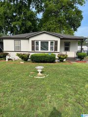 1404 MIMS STREET SW, Birmingham, AL 35211