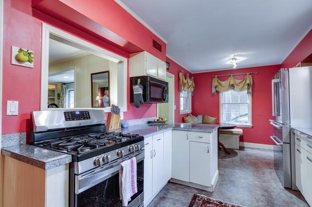 65 LAVERNE LN, Memphis, TN 38117