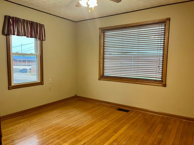357 Langdon Street, Somerset, KY 42503