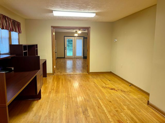 357 Langdon Street, Somerset, KY 42503