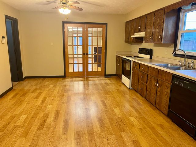357 Langdon Street, Somerset, KY 42503