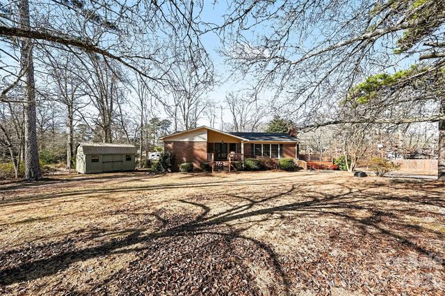 2526 Country Club Drive, Lancaster, SC 29720