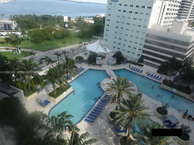 244 Biscayne Bl 1607, Miami, FL 33132