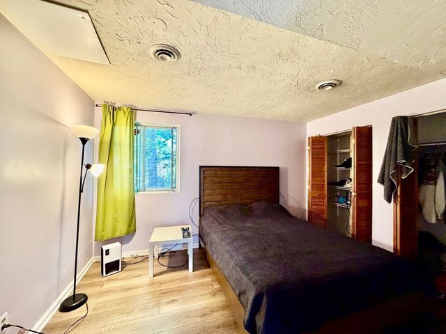 197 Lake St 15, Weymouth, MA 02189