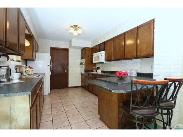 2114 Agate Ct, Loveland, CO 80538