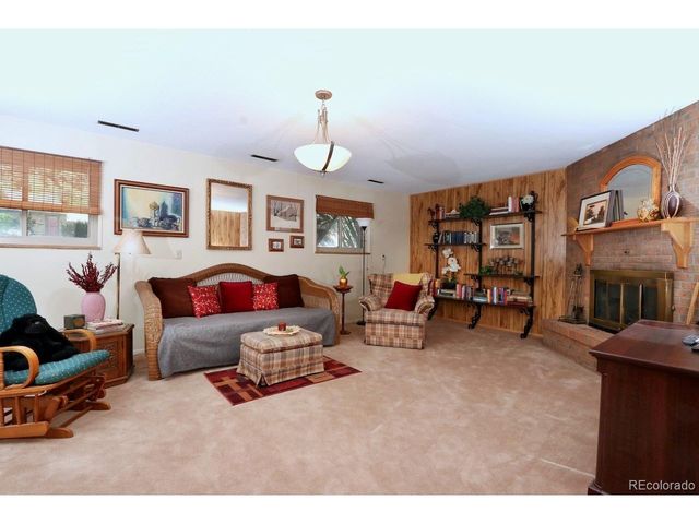 2114 Agate Ct, Loveland, CO 80538