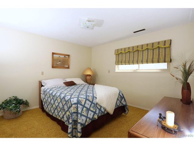 2114 Agate Ct, Loveland, CO 80538