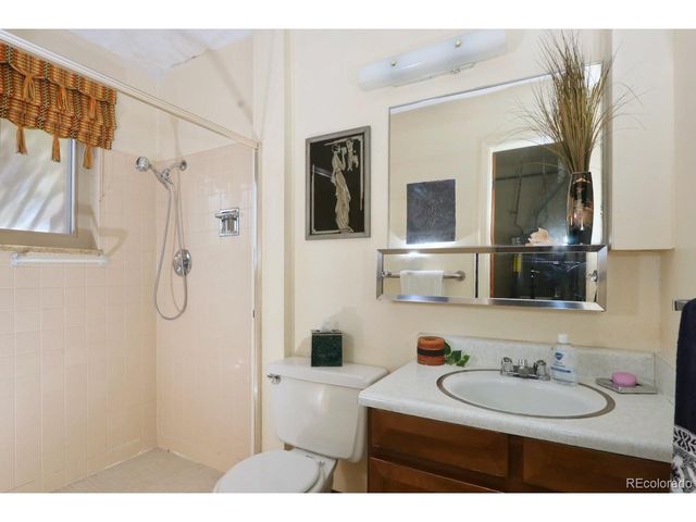 2114 Agate Ct, Loveland, CO 80538