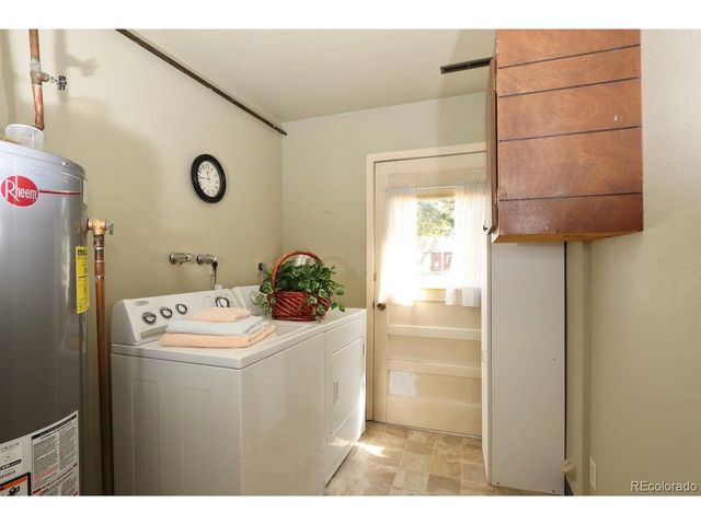 2114 Agate Ct, Loveland, CO 80538