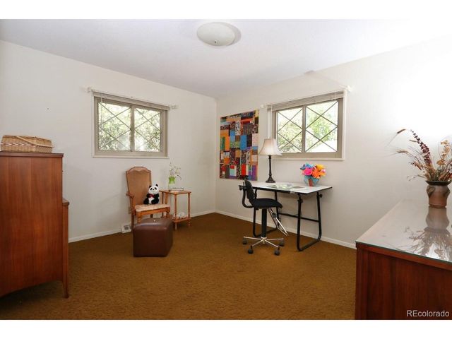 2114 Agate Ct, Loveland, CO 80538