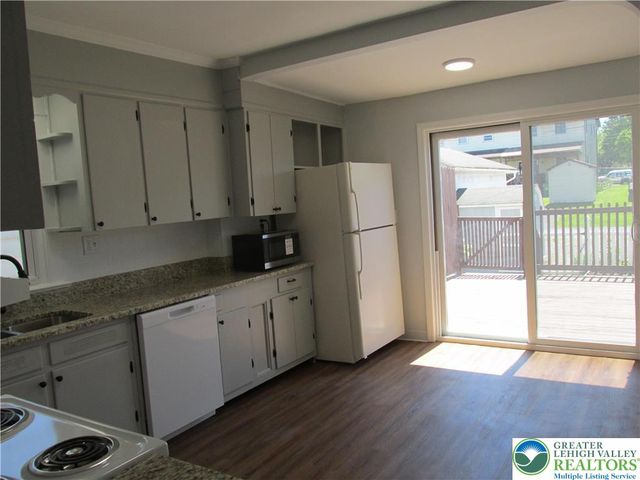 2334 Forest Street, Easton, PA 18042
