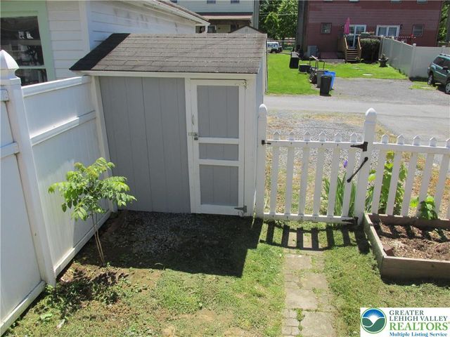 2334 Forest Street, Easton, PA 18042
