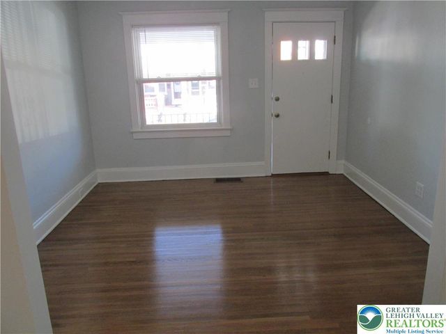 2334 Forest Street, Easton, PA 18042