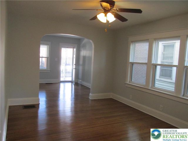 2334 Forest Street, Easton, PA 18042