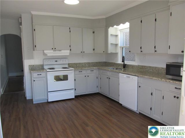 2334 Forest Street, Easton, PA 18042
