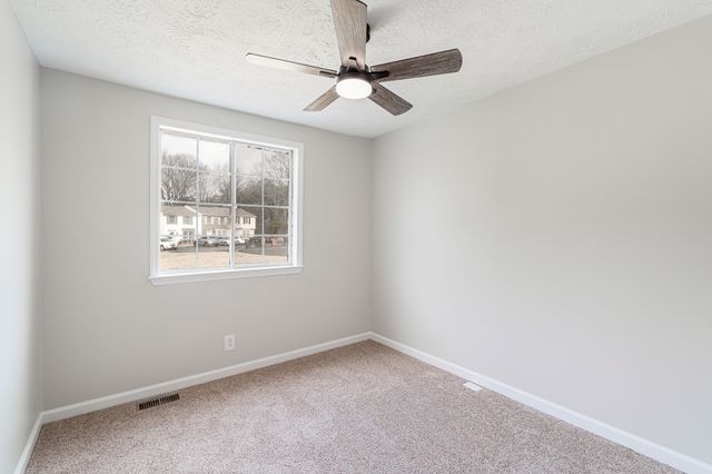 2813 Lake Forest Dr, Nashville, TN 37217