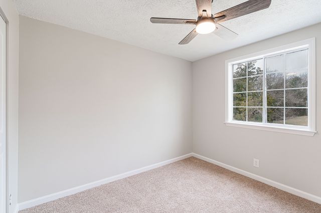 2813 Lake Forest Dr, Nashville, TN 37217