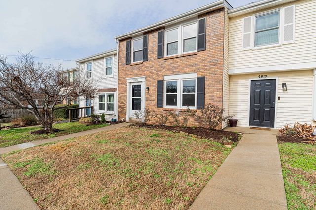 2813 Lake Forest Dr, Nashville, TN 37217