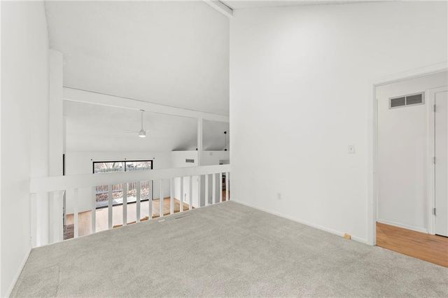 6010 N Bellefontaine Avenue, Gladstone, MO 64119