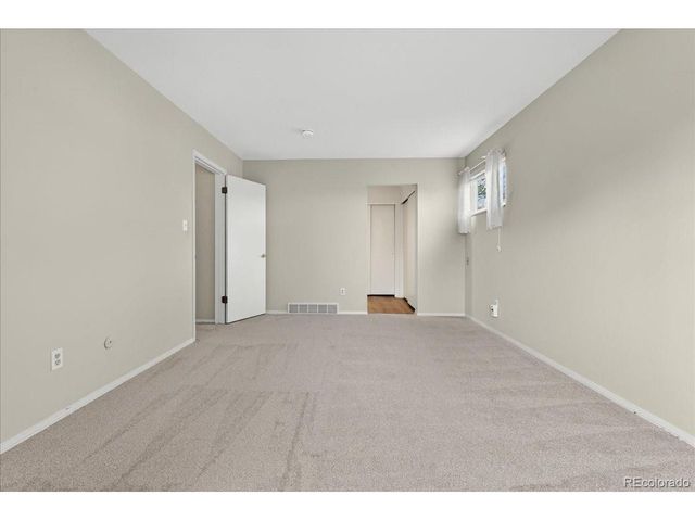 6161 S Niagara Way, Centennial, CO 80111