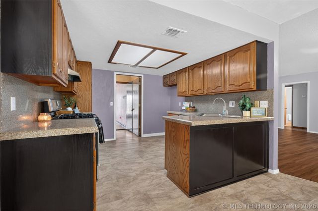 1259 N Peninsula Drive, Cleveland, OK 74020