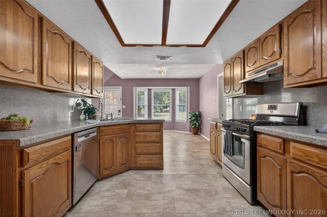 1259 N Peninsula Drive, Cleveland, OK 74020