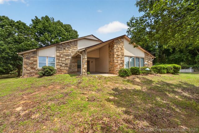 1259 N Peninsula Drive, Cleveland, OK 74020