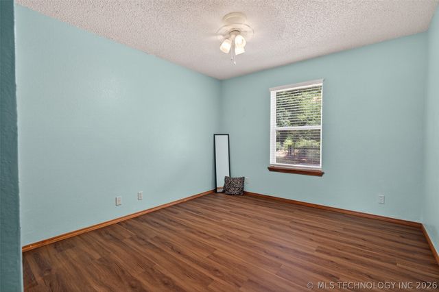 1259 N Peninsula Drive, Cleveland, OK 74020