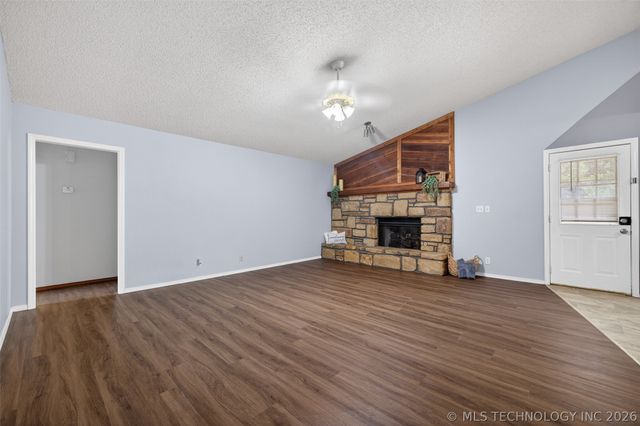 1259 N Peninsula Drive, Cleveland, OK 74020