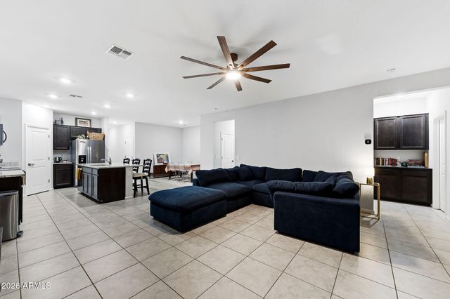 2487 E BOULDER Avenue, Apache Junction, AZ 85119