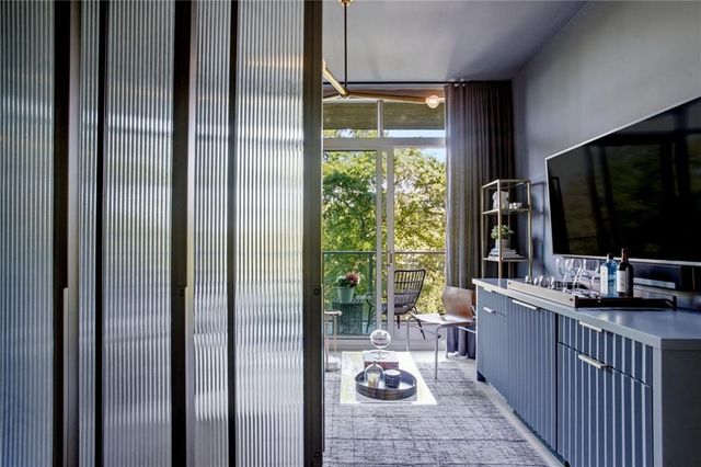 905 Juniper Street NE 516, Atlanta, GA 30309
