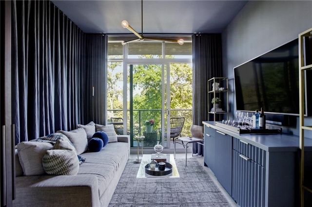 905 Juniper Street NE 516, Atlanta, GA 30309
