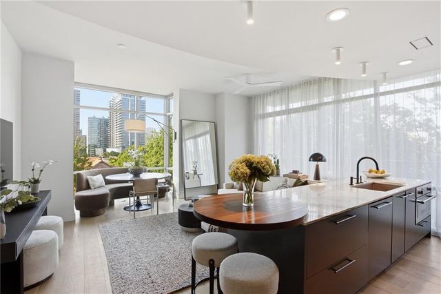 905 Juniper Street NE 516, Atlanta, GA 30309