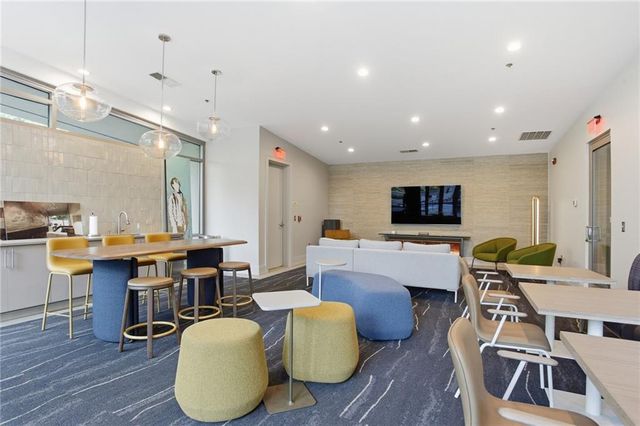 905 Juniper Street NE 516, Atlanta, GA 30309
