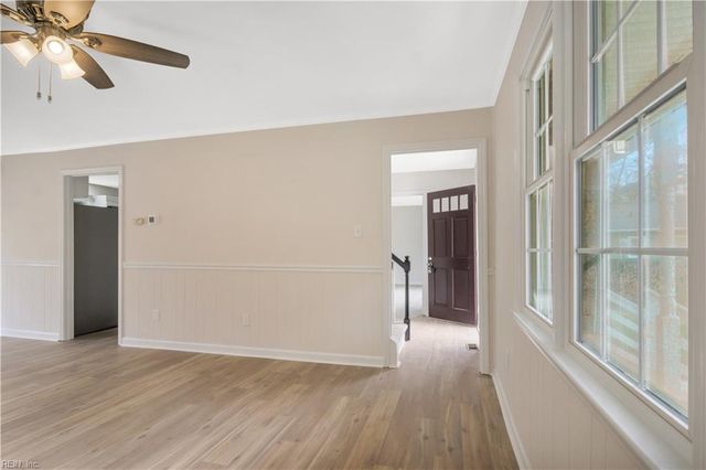 4 Wendell CIR, Poquoson, VA 23662