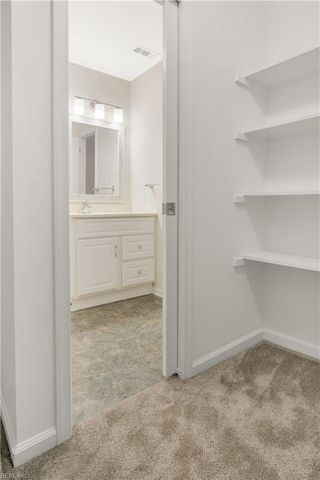 4 Wendell CIR, Poquoson, VA 23662