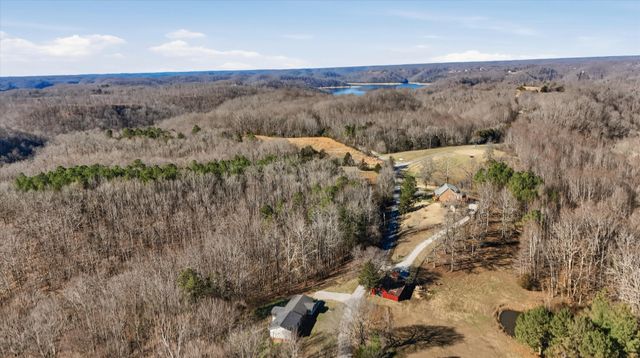 181 Falling Water Rd, Sparta, TN 38583